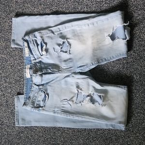 Y2K light wash low rise Bullhead ripped skinny jeans